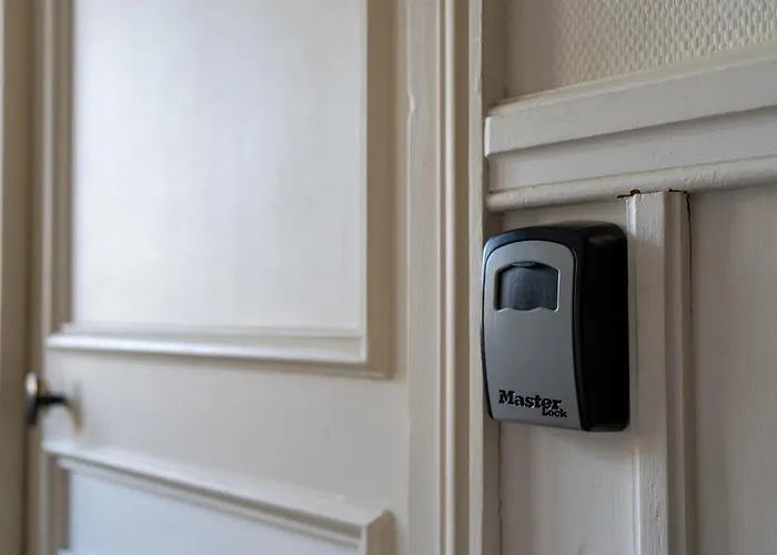 La Petite Cour * Beaune (Cote d'Or)